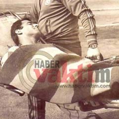 Bu futbolcuyu tanıdınız mı?