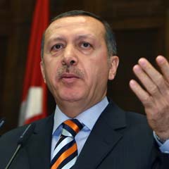 Erdoğan kimi azarladı?