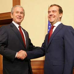 Bush ve Medvedev'den ortak açıklama