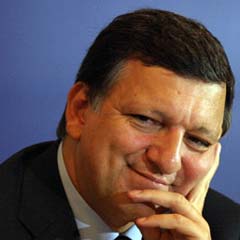 Barroso'ya küfür, Rubin'e öpücük