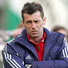 Skibbe yarın imzalıyor