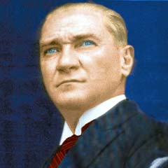 CHP’nin Mustafa Kemal'i, teröristbaşı'nın TC'si.