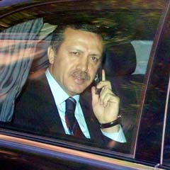 'Tebrik ederim Nihat, gurur duydum!'