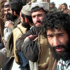 Taliban'ın baskınında 886 mahkum serbest