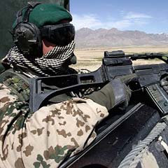 Afganistan'da 2 İngiliz asker öldürüldü