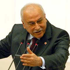 MHP'li Şandır, Saadet'e asist yaptı!