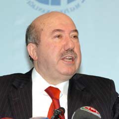 1 kitapla koca Türkiye'yi götürdüler