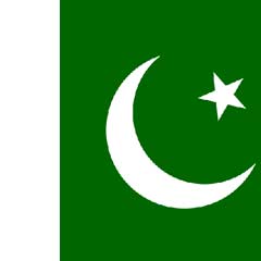 Pakistan'da çatışma: 13 asker öldü