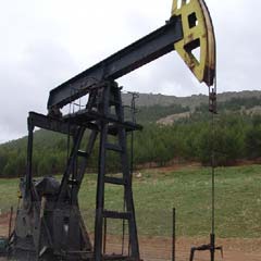 Petrol 150 doları görecek