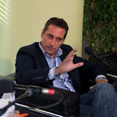 Avusturyalı Strache 'saçmala'dı!