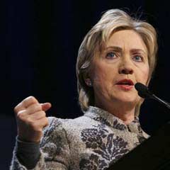 Clinton resmen çekildi