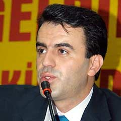 DTP'li Demirtaş birliğine teslim olmadı