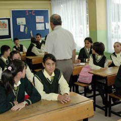 Özel okul öğretmenleri yeniden sendikalı