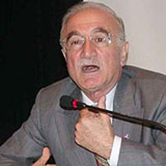 Yekta Güngör Özden tehdit etti