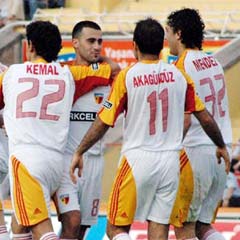 Gökhan Ünal'ın yerine yabancı forvet