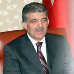 Cumhurbaşkanı 'çok uzaklarda'