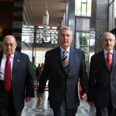 Kameralar yokken CHP'liler ne konuşuyor?