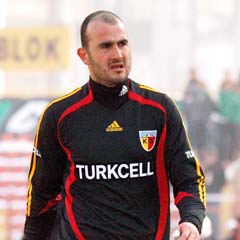 Gökhan Ünal, Trabzonspor'la anlaştı