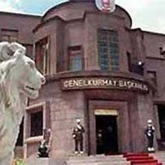 'Gayri nizami harp' kafa karıştırdı
