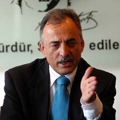 Karayalçın: Önder Sav açıklama yapıp özür dilesin