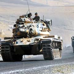 İran Kandil'i bombalıyor