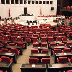 'Parlamento ağır ithamları hak etmedi'