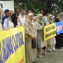 Ağlamak çare değil susmak yakışmaz