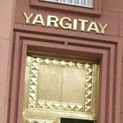 Yargıtay kapatılmamaya 'heves' dedi