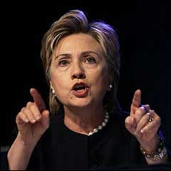 Hillary'den büyük gaf
