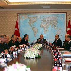 Çiçek: Terörle mücadelemiz kararlılıkla sürecek
