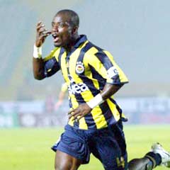 Appiah sahalara dönüyor