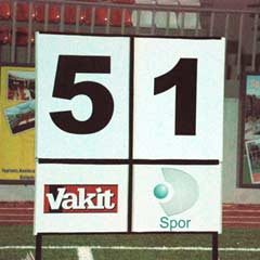 Vakit, Doğan'ı ezdi geçti