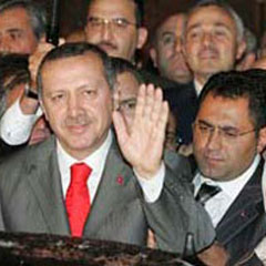 Erdoğan hastanede kontrolden geçti