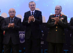 Göktürk-2'de Abdullah Gül krizi