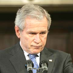Bush ölen askerler için golfu bırakmış
