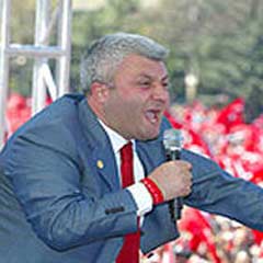 'Bizi sattın Tuncay'
