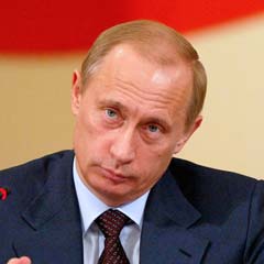 Putin yeni kabineyi Kremlin'e sundu