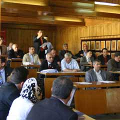 Meclis üyesine 'devamsızlık' cezası