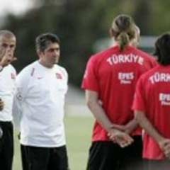 Milli takıma Amerika desteği