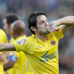 Nihat, İspanya'yı sallıyor