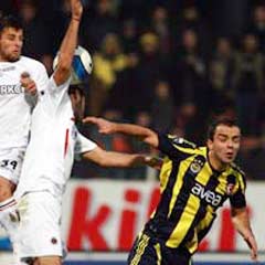 Fenerbahçe 3 golle geçti