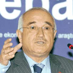 Çiçek'e ağır suçlama