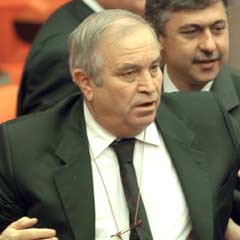 İslam'ı faşizme benzetti