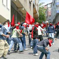 'Provokasyonlar kepenk kapattırıyor'
