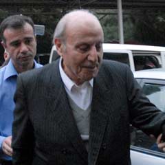 Üzmez'e yargısız infaza devam