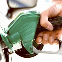 Kurşunsuz benzine zam