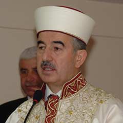 Bardakoğlu: ''Türkiye dinlerin barışına katkı sağlar''