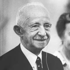 'Milli şef istedi kanun da kararname de değişti'
