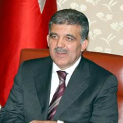 Gül'den Baykal'a: Kendi bileceği iştir