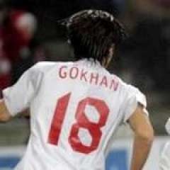 Gökhan Gönül UEFA'nın gözüne girdi